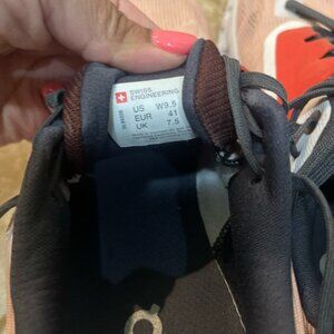 On cloudstratus Running Shoes